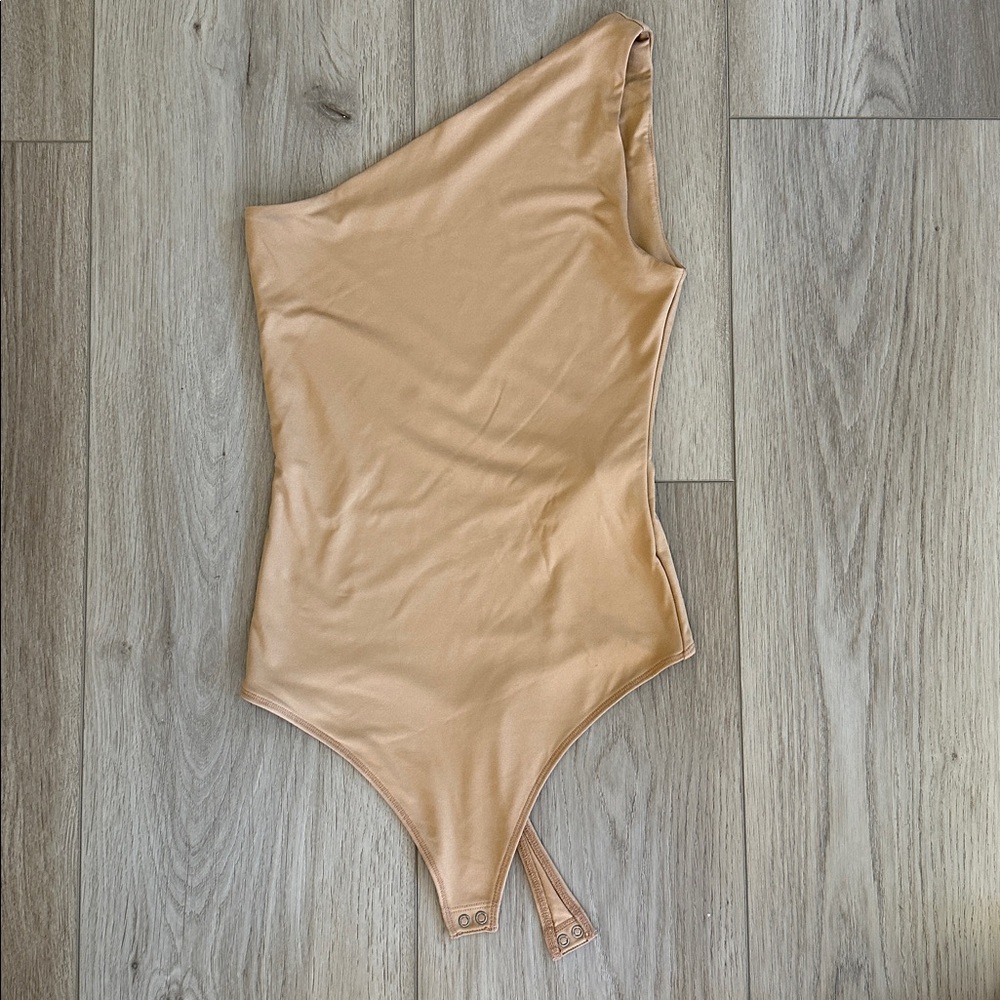 Abercrombie & Fitch One Shoulder Bodysuit